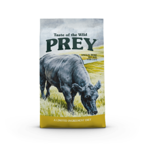 The front of a bag of Angus Beef Limited Ingredient Recipe for Cats.